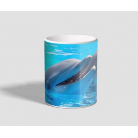 Vízből kikukucskáló delfineket ábrázoló delfines bögre